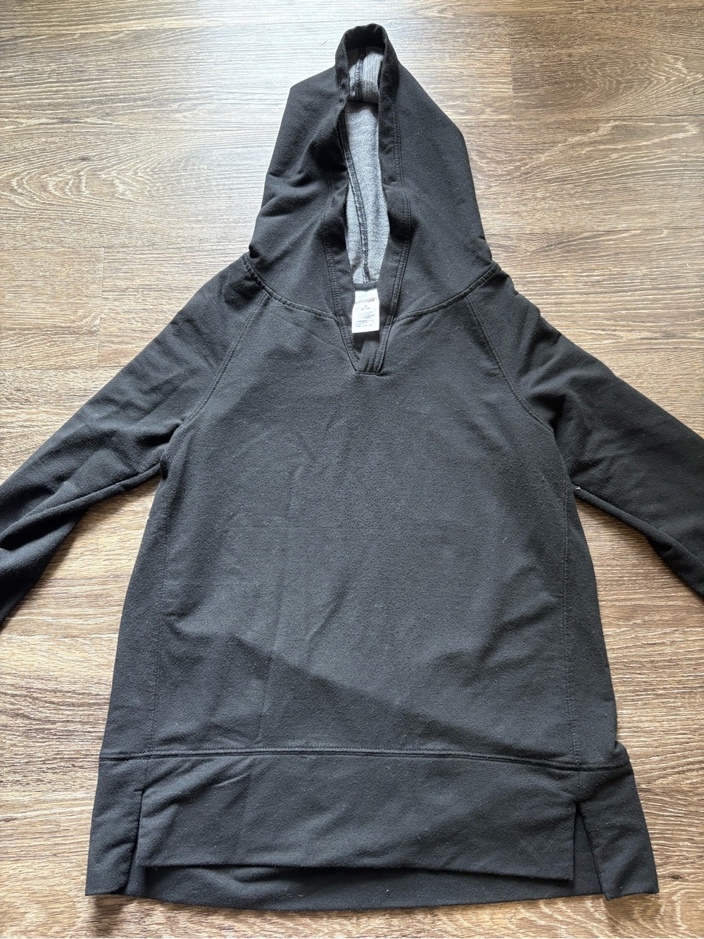 Avia Hoodie